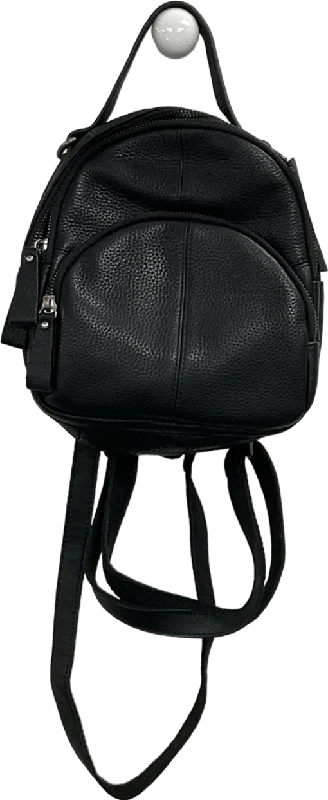 Women's Asymmetrical Hem SweatersJayley Black Luxury Leather Backpack One Size