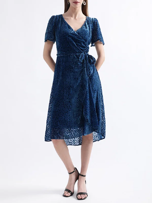 Women's Blouse with Wide CollarDKNY Women Blue Dress