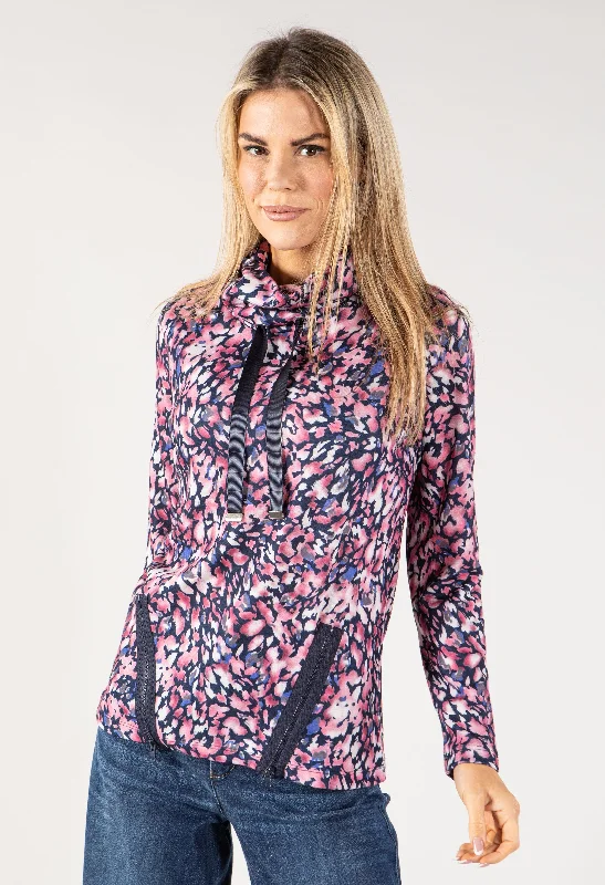 Women's Blouse with Collarless NeckRoll Neck Abstract Print Top