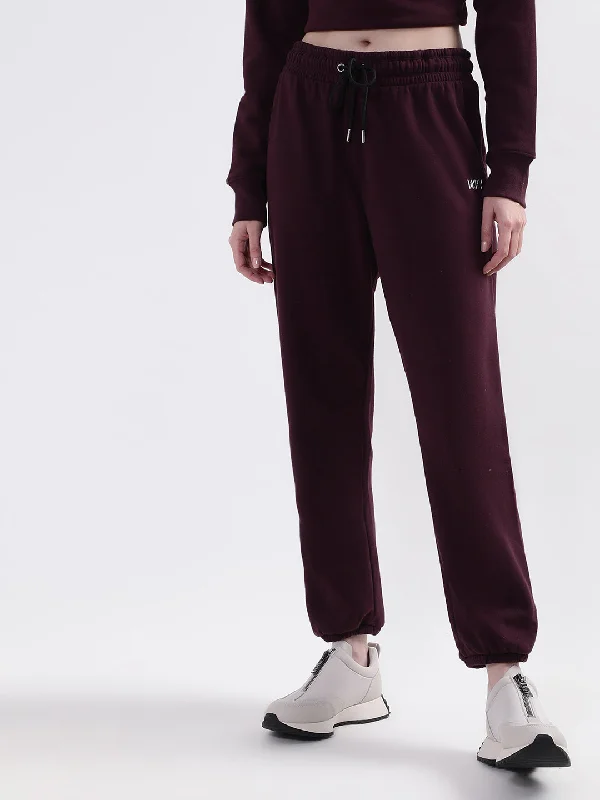 Women's Blouse with Square CollarDKNY Women Maroon Solid Regular Fit Sweatpant