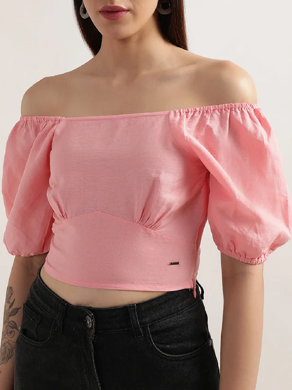 Women's Blouse with Wide CollarElle Women Pink Solid Off Shoulder Top