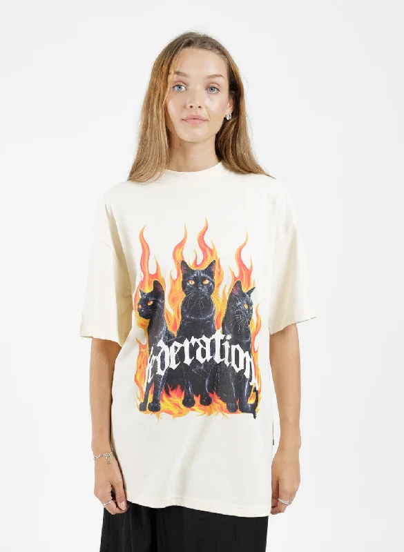 Women's Long-Sleeve BlouseGoode Tee - Fire Cat