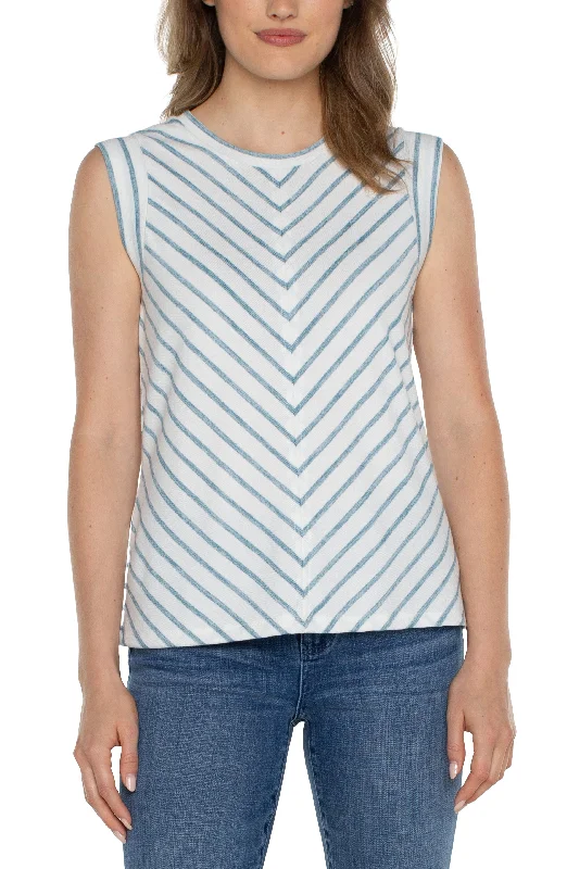 Women's Jodhpurs with Collarless NeckMODERN MUSCLE TEE