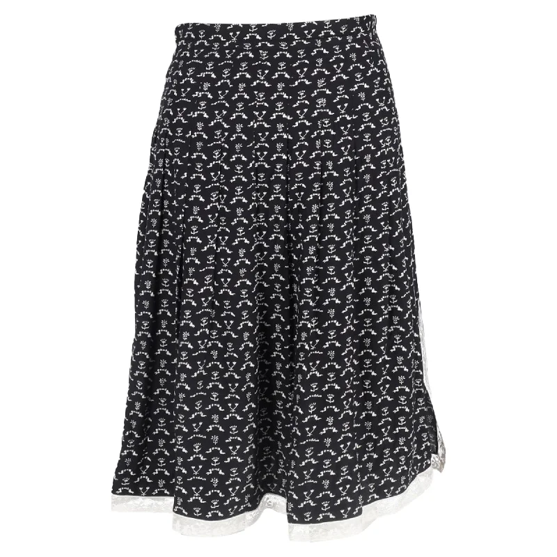 Women's Polka Dot SkirtsChloé Flower Printed Pleated Midi Skirt in Black Cotton