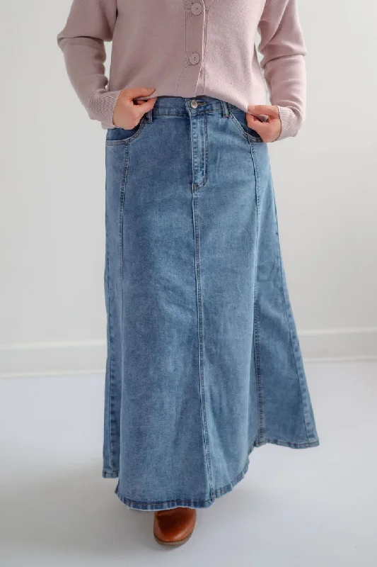 Women's Shirt Collar SkirtsSedona Midi Denim Skirt in Medium Wash