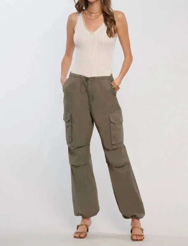 Women's Jodhpurs with Narrow CollarAnnelise Pant In Army