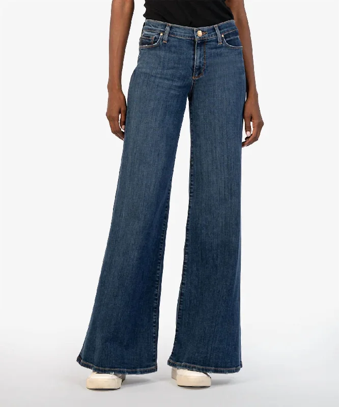 Women's Jodhpurs with Rounded CollarMargo Mid Rise Wide Leg Jean In Quality Wash