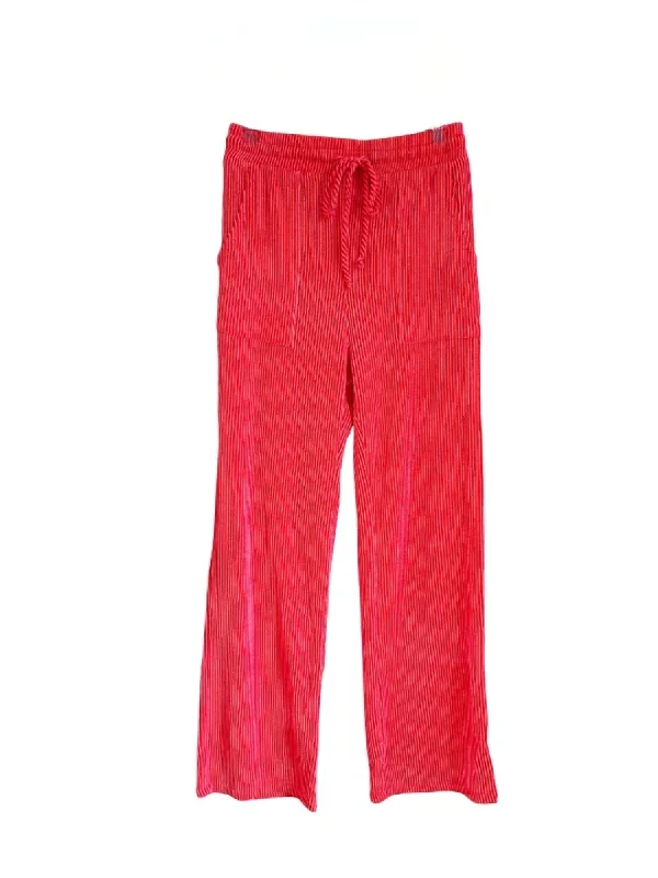 Women's Jodhpurs with Collarless DesignWomen's Ribbed Pant In Red