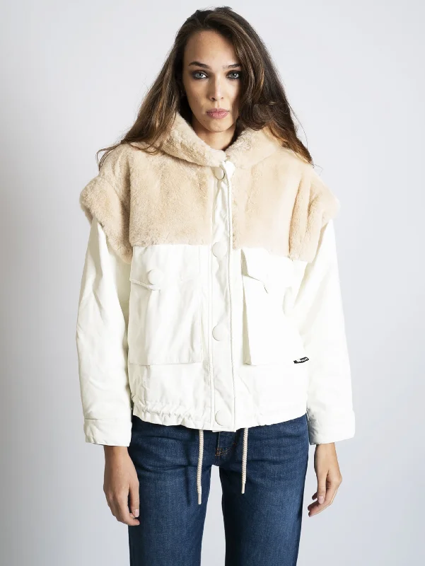 Women's Coats with HoodGiacca in Eco Pelliccia ed Eco Pelle Vaniglia bianco