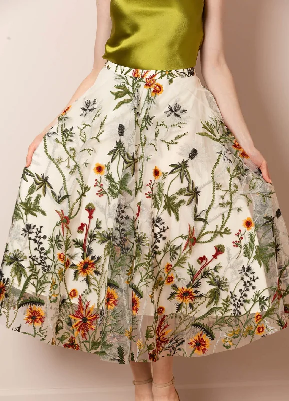 Women's Modern SkirtsJessie Liu Flared Skirt with Floral Embroidery