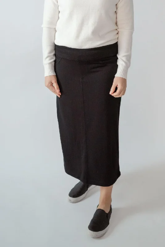 Women's Soft SkirtsSara 29" Knit Skirt in Black - FINAL SALE