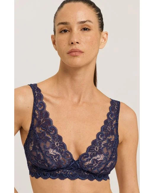 push-up bras for cleavageHanro Moments Bralette