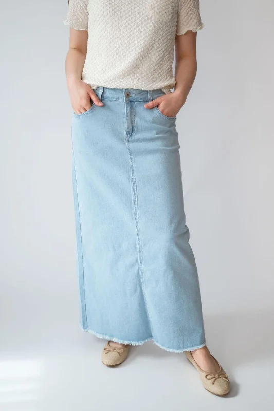 Women's Lightweight SkirtsAmira Denim Maxi Skirt in Light Wash