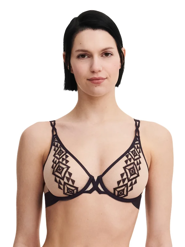 seamless lace hipster pantiesChantelle X TraXX Plunge Underwire Bra