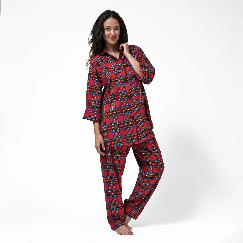 women's pajamas with a fitted design115/ Easy Fit 2 Pc. Flannel Pyjamas / Royal Stewart Tartan